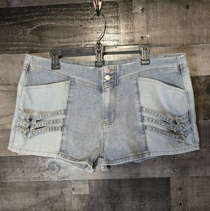 Fashion Nova Low Rise Denim Shorts